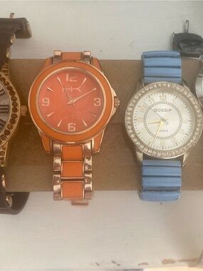 Women's Orange Fashion Watch - Brand:
